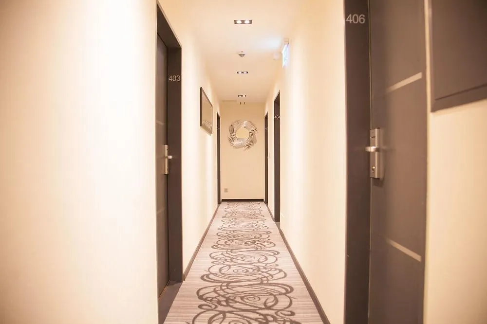 Mauritius Komfort Hotel In Der Altstadt Cologne
