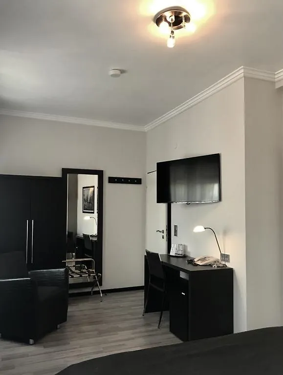 Mauritius Komfort Hotel In Der Altstadt Cologne