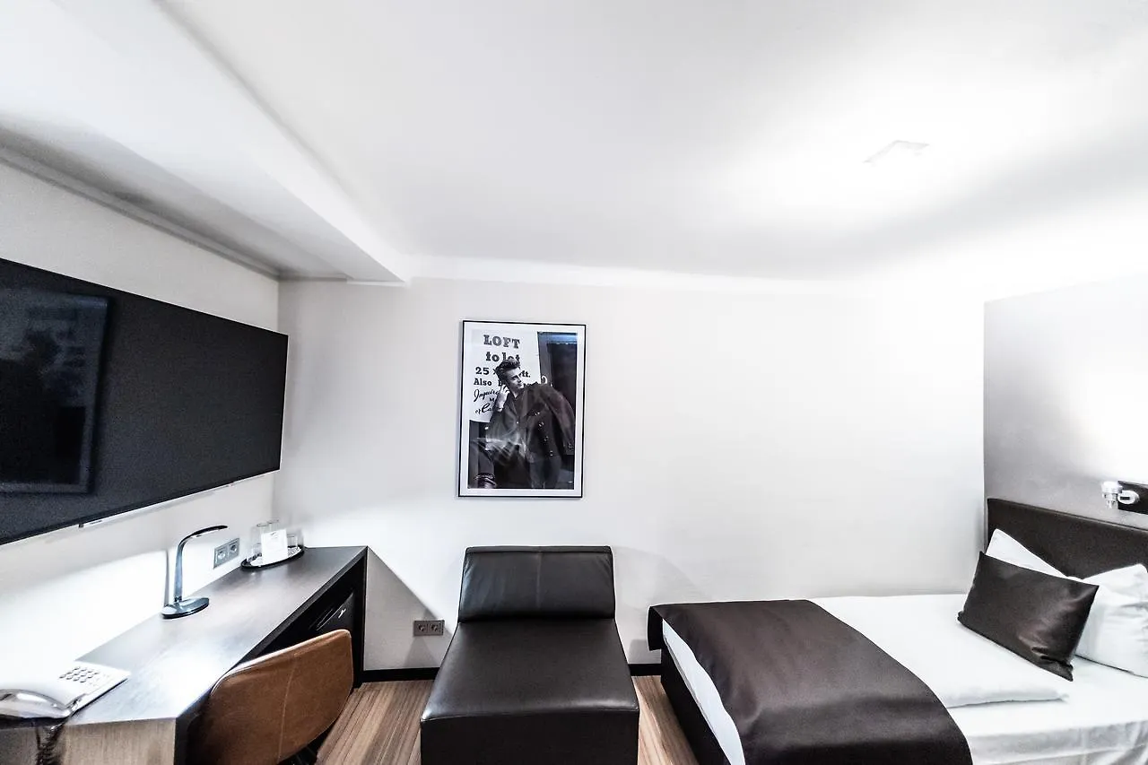 Mauritius Komfort Hotel In Der Altstadt Cologne