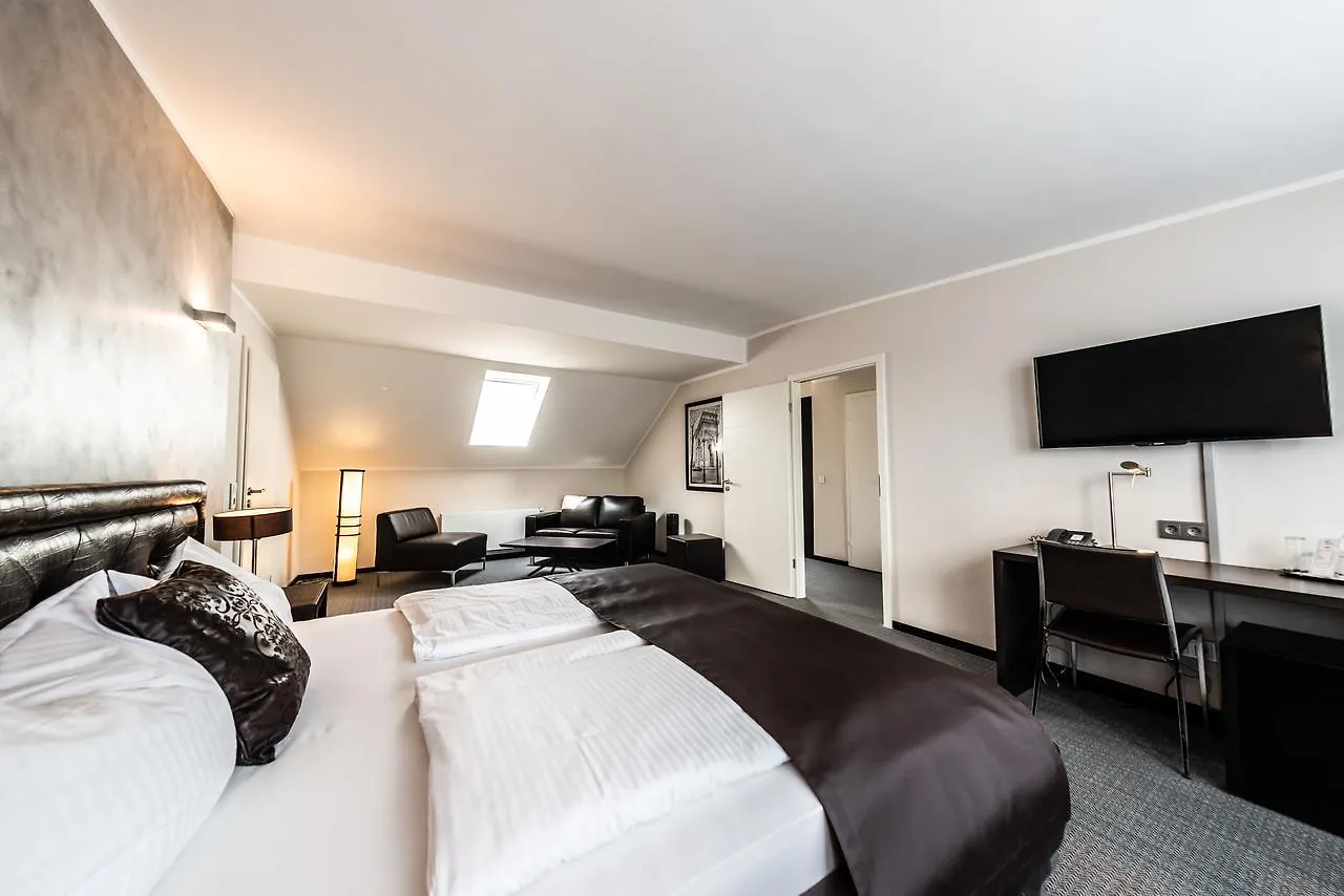 Mauritius Komfort Hotel In Der Altstadt Cologne