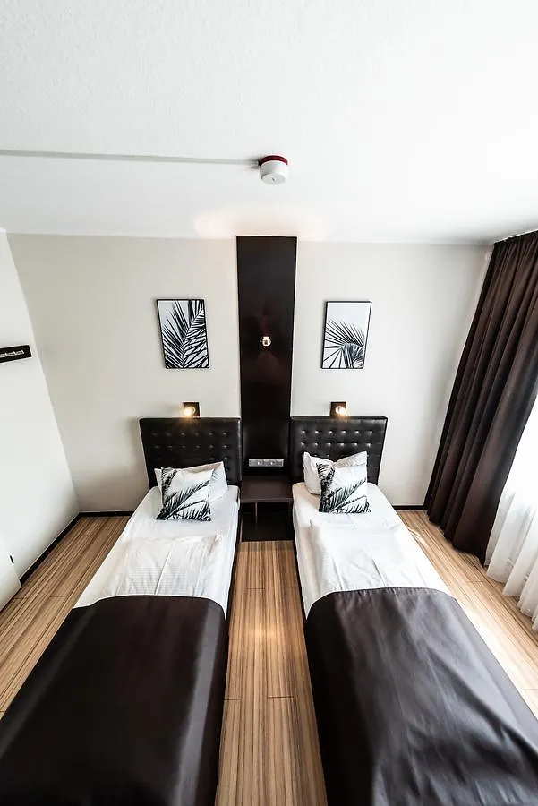 Mauritius Komfort Hotel In Der Altstadt Cologne Germany