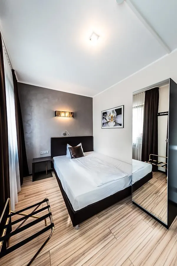Mauritius Komfort Hotel In Der Altstadt Cologne 3*,  Germany