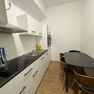  Apartment 2schlafenzimmer 5betten Montuerwhonung Deutschland